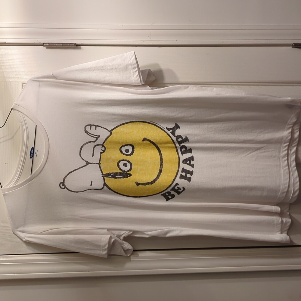 Old Navy Snoopy "Be Happy" T Shirt XXL